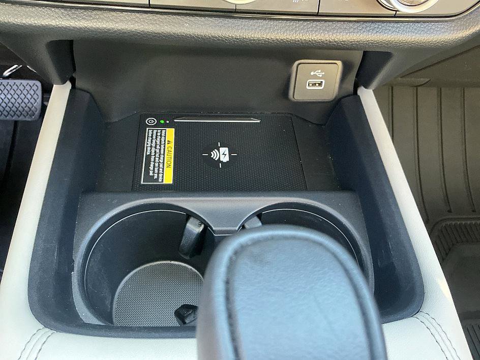 Used 2023 Honda HR-V EX-L image 19