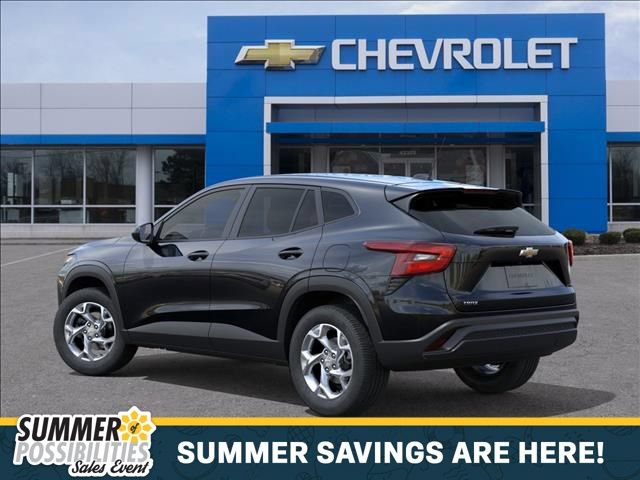 New 2026 Chevrolet Trax LS w/ LS Convenience Package FWD image 3
