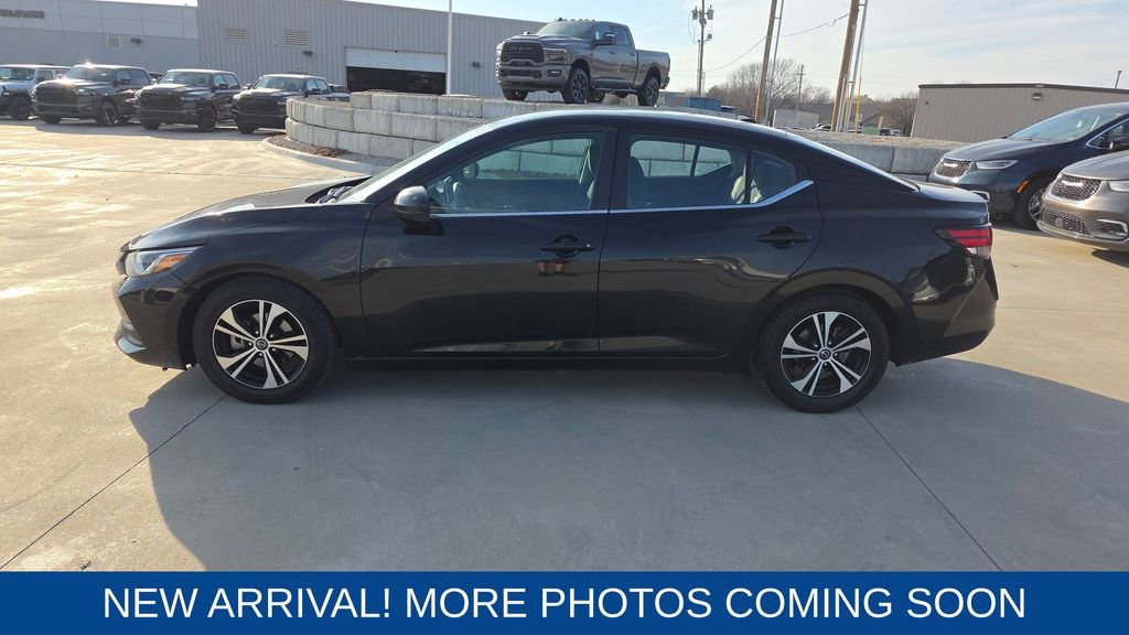 Used 2021 Nissan Sentra SV image 2