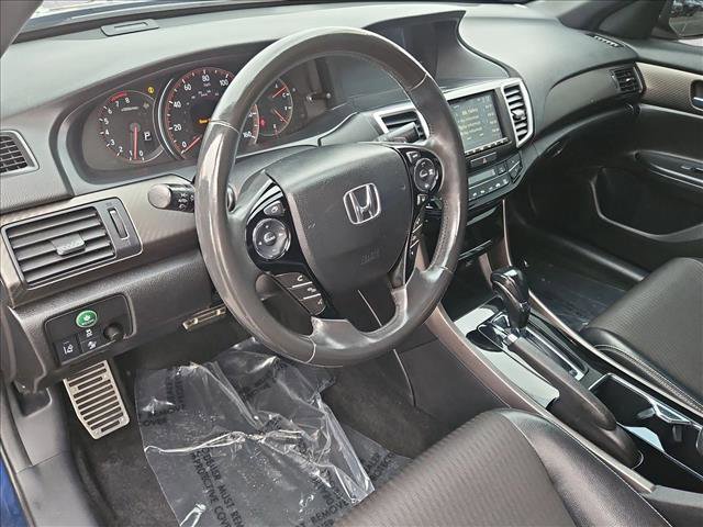 Used 2016 Honda Accord Sport image 10