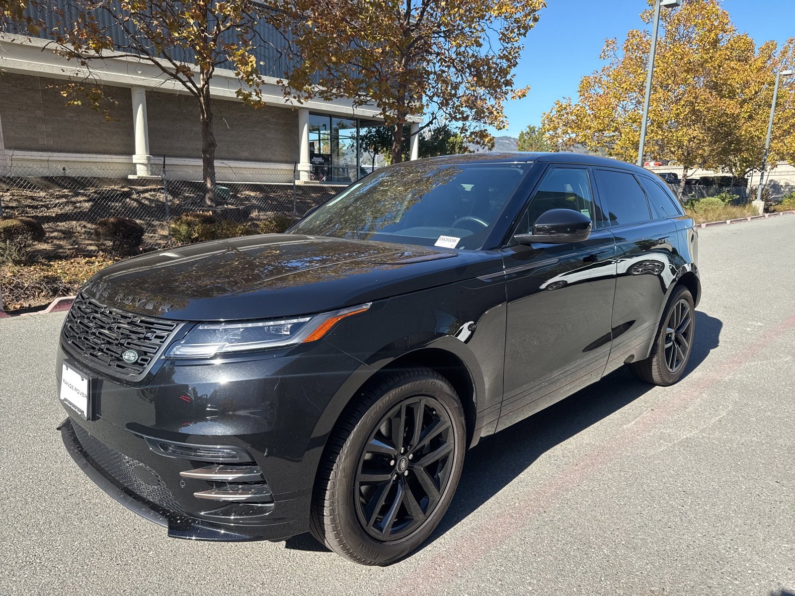 Used 2025 Land Rover Range Rover Velar Dynamic SE