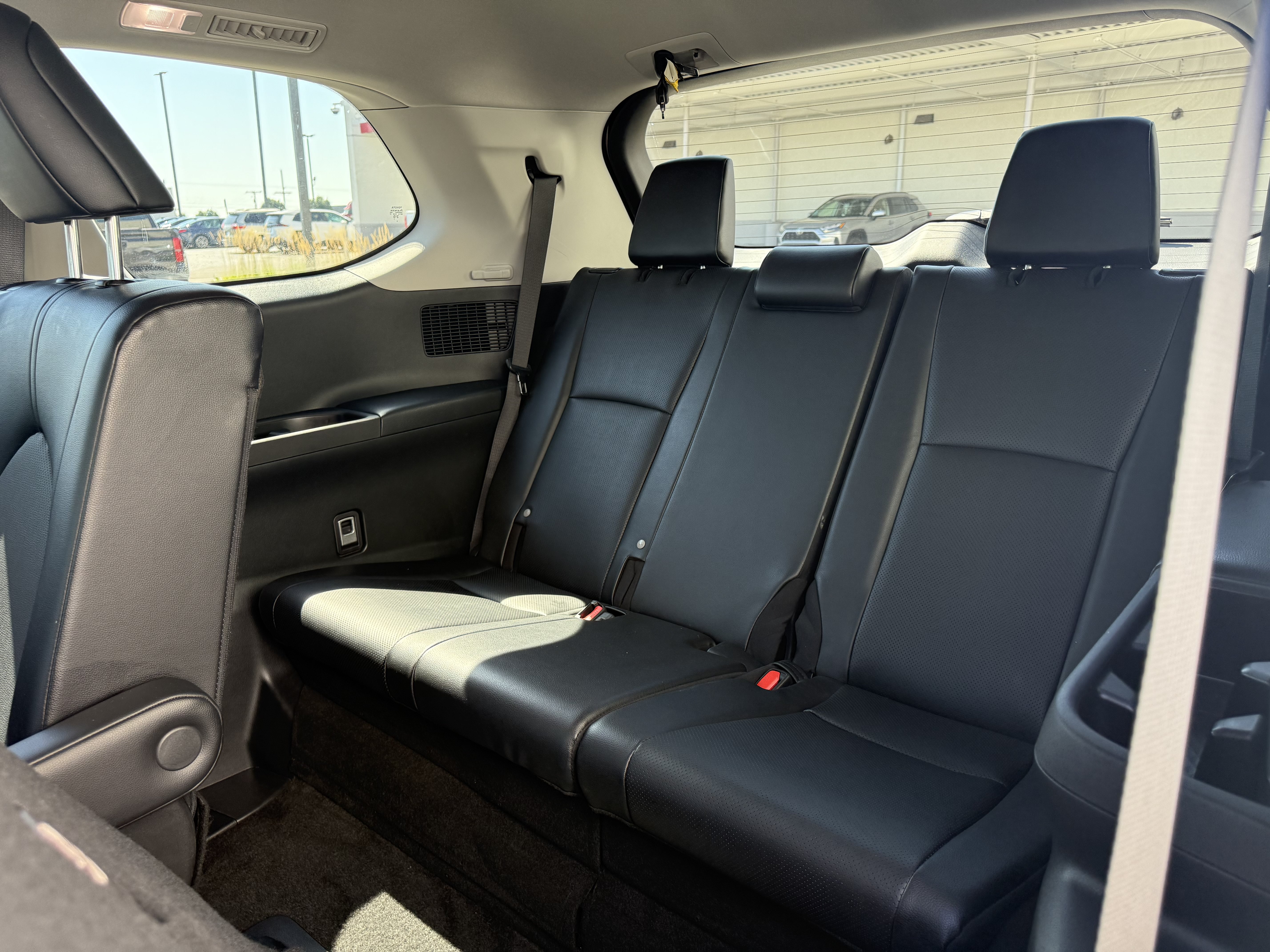 Certified 2024 Toyota Grand Highlander AWD image 27