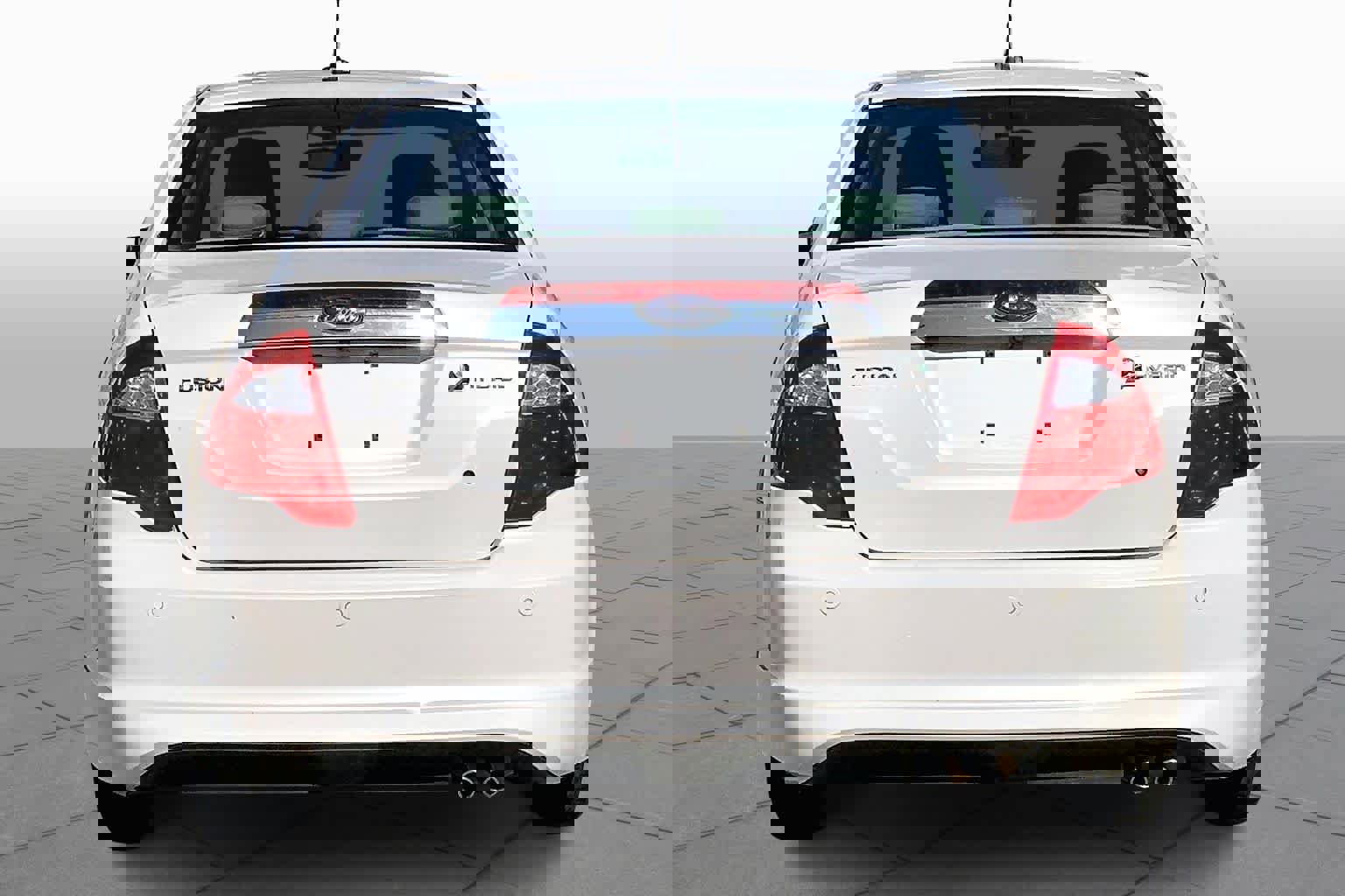 Used 2010 Ford Fusion Hybrid image 5