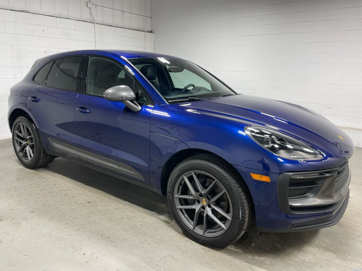 Used 2024 Porsche Macan Turbo w/ Premium Plus Package AWD/4WD image 3