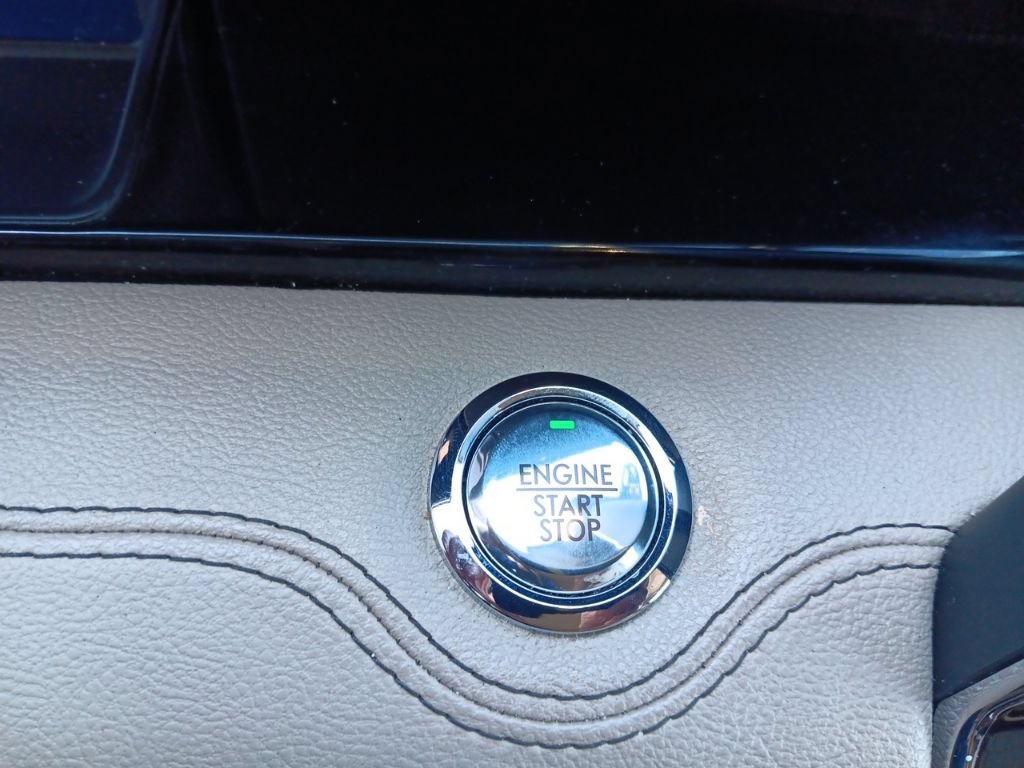 Used 2023 Lincoln Navigator L Reserve AWD/4WD image 19