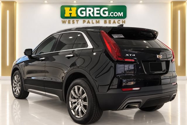 Used 2020 Cadillac XT4 Premium Luxury w/ Driver Awareness Package FWD image 2