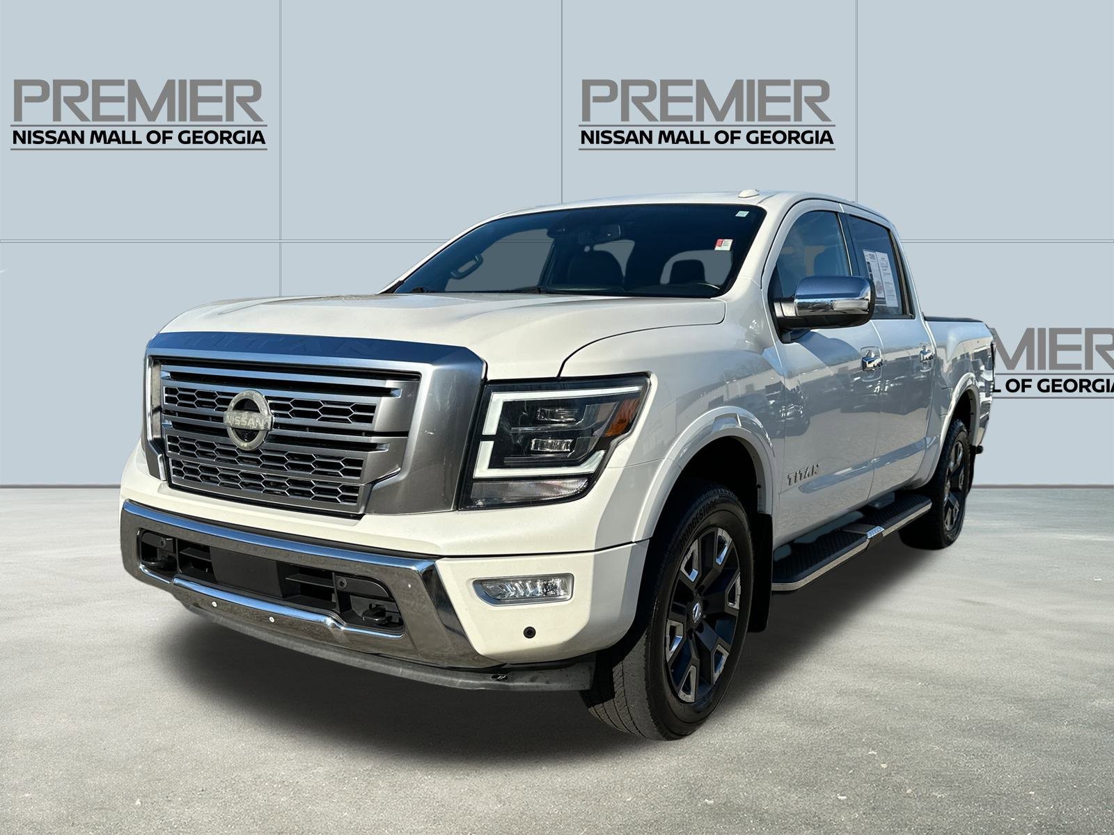 Certified 2021 Nissan Titan Platinum Reserve w/ Moonroof Package