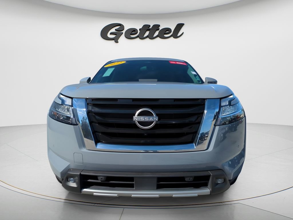 Certified 2022 Nissan Pathfinder Platinum w/ Cargo Package image 9