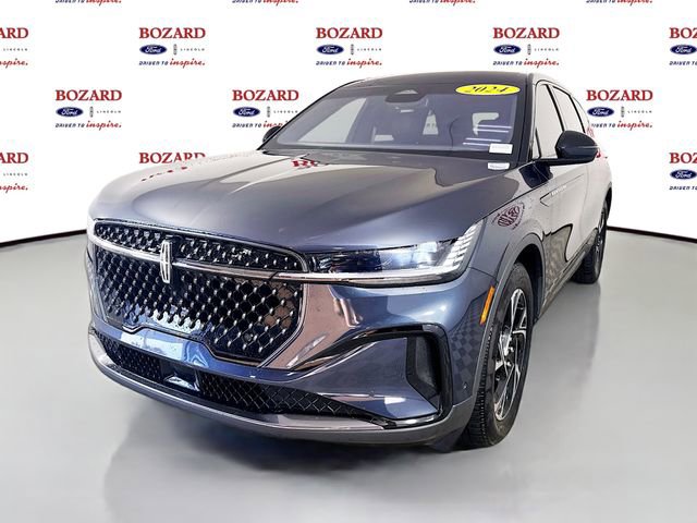 Certified 2024 Lincoln Nautilus Premier w/ Jet Appearance Package image 4