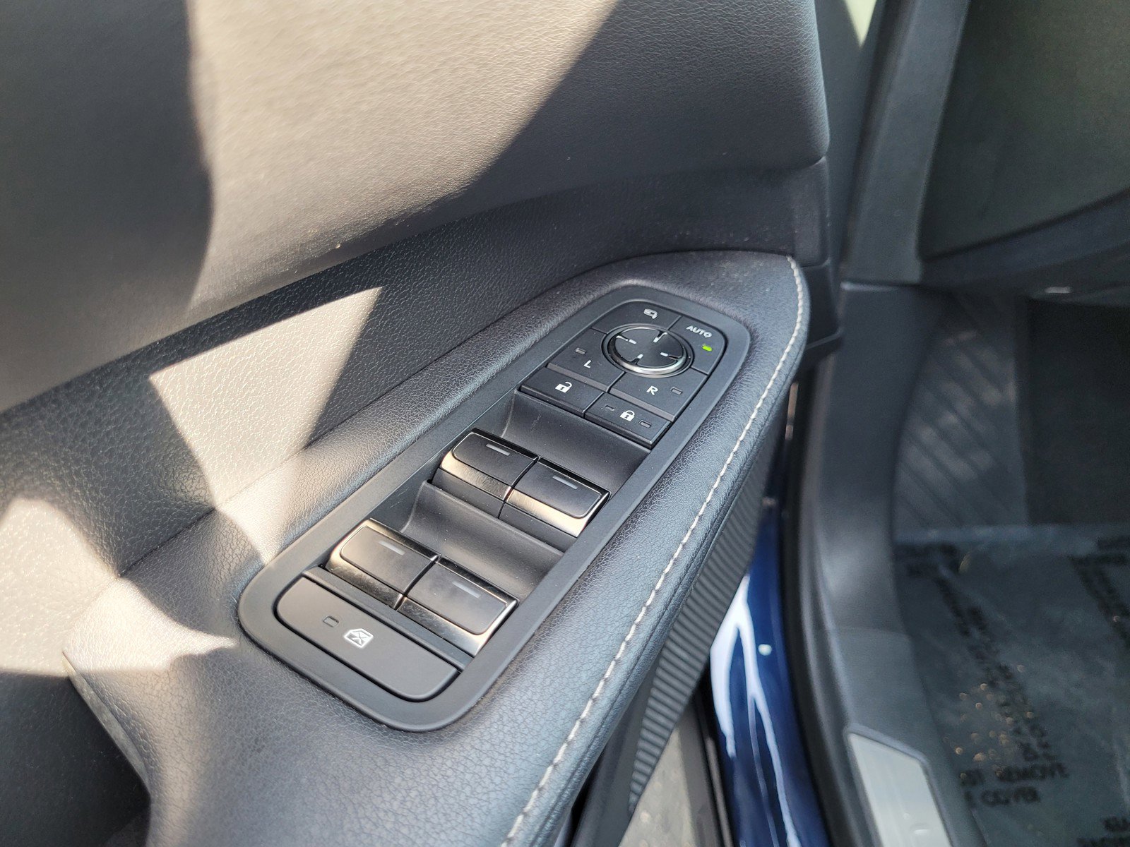 Used 2023 Lexus RX 350 Premium w/ Accessory Package (Z1) FWD image 26