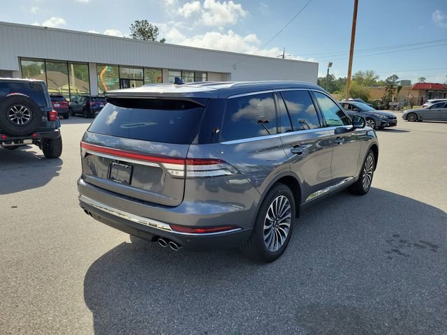 Used 2024 Lincoln Aviator Reserve image 2