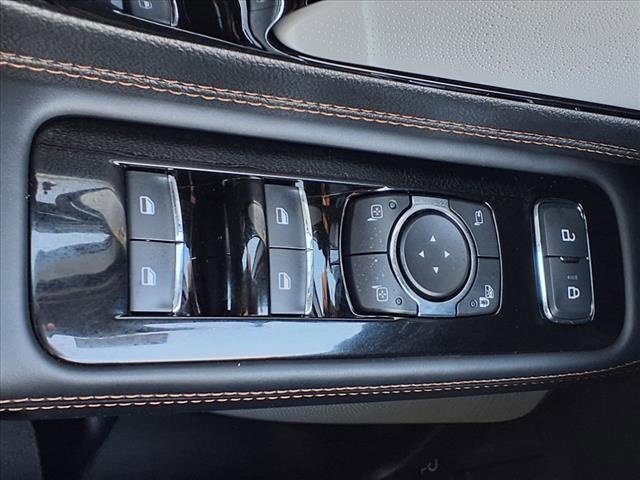 New 2025 Lincoln Aviator Black Label w/ Jet Appearance Package image 9