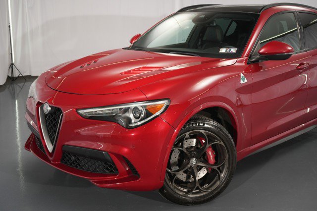 Used 2018 Alfa Romeo Stelvio Quadrifoglio w/ Driver Assist Dynamic Package image 5