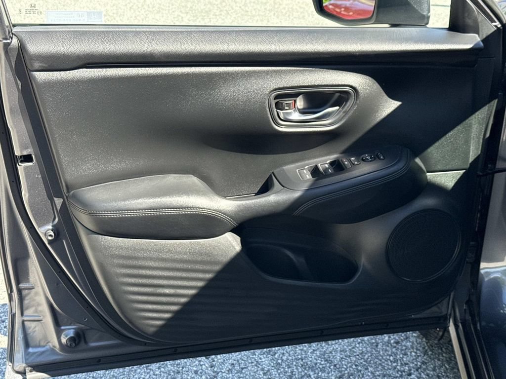 Certified 2026 Honda HR-V LX image 14