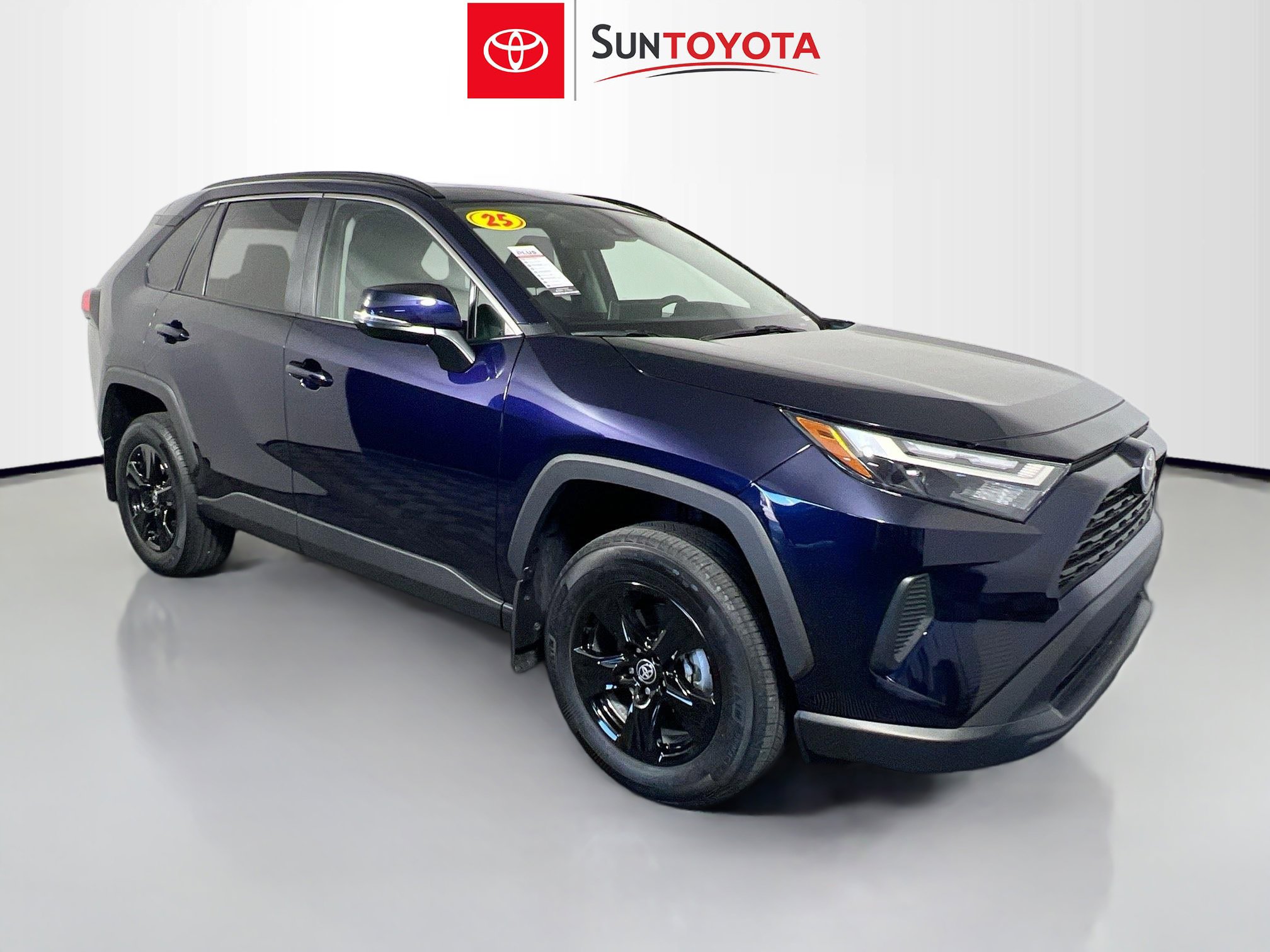 Used 2025 Toyota RAV4 XLE w/ Convenience Package image 1