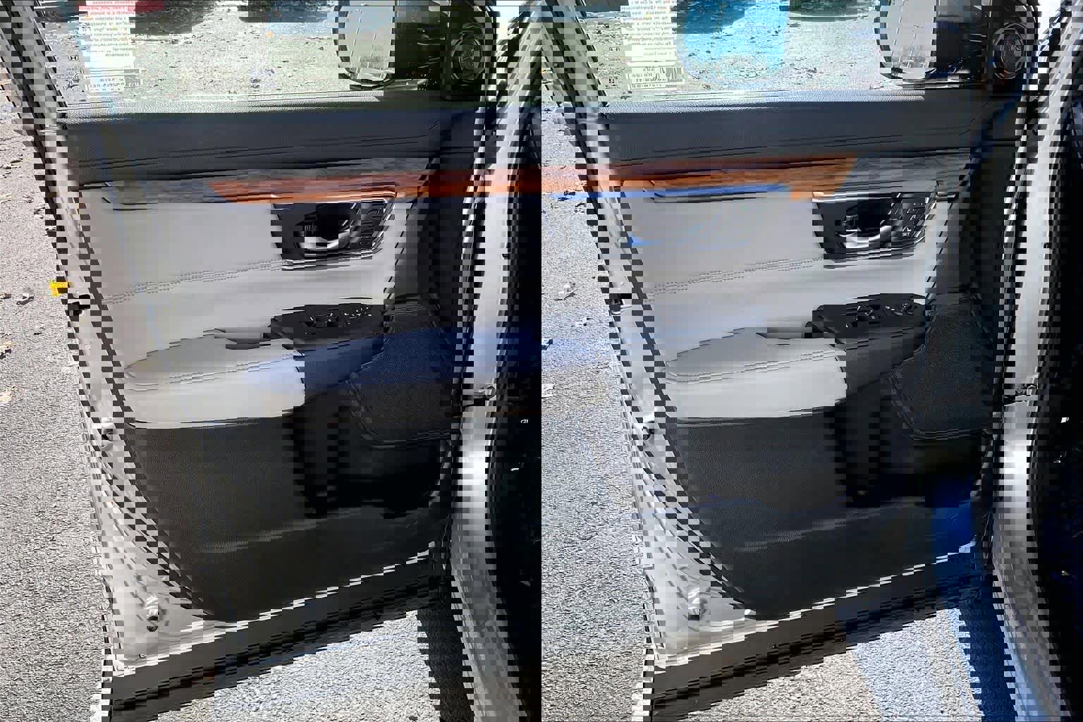 Used 2022 Honda CR-V EX-L image 24