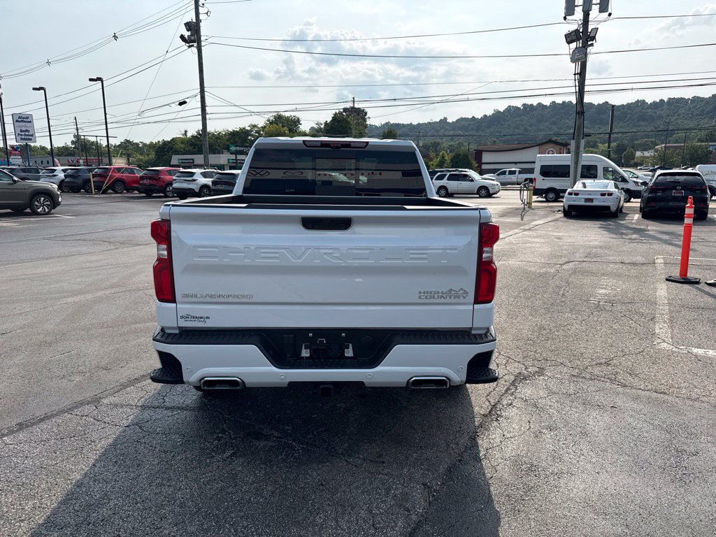 Used 2026 Chevrolet Silverado 1500 High Country AWD/4WD image 4