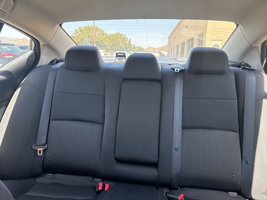 Used 2022 Nissan Altima 2.5 SV FWD image 18