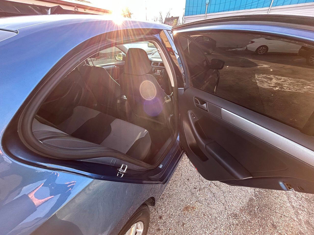 Used 2018 Volkswagen Jetta S image 8