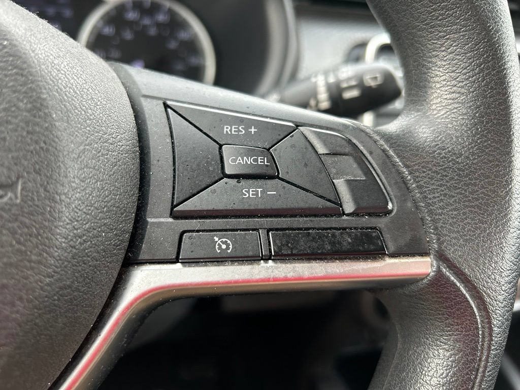Used 2020 Nissan Kicks S FWD image 19
