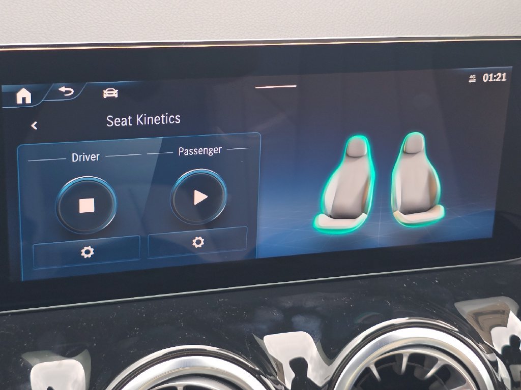 New 2026 Mercedes-Benz GLA 250 4MATIC image 8