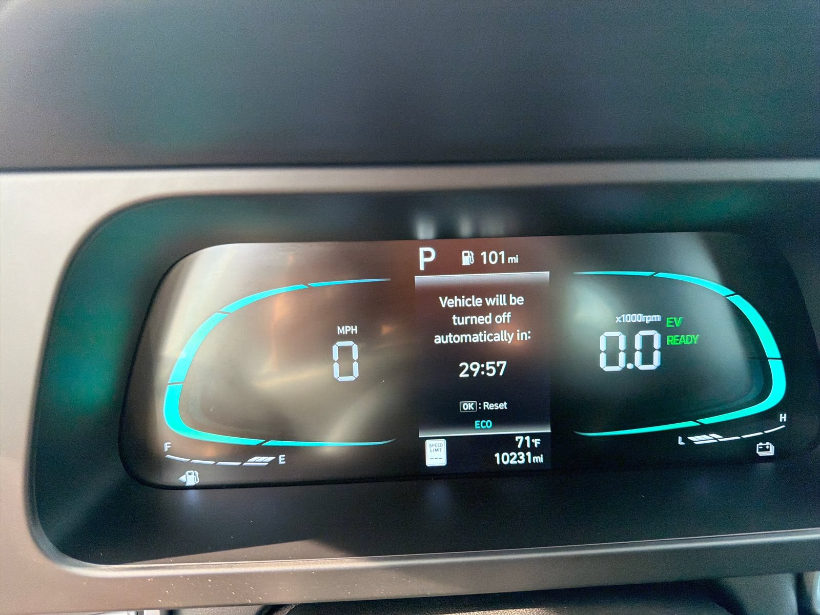 Used 2026 Hyundai Elantra Hybrid FWD image 16