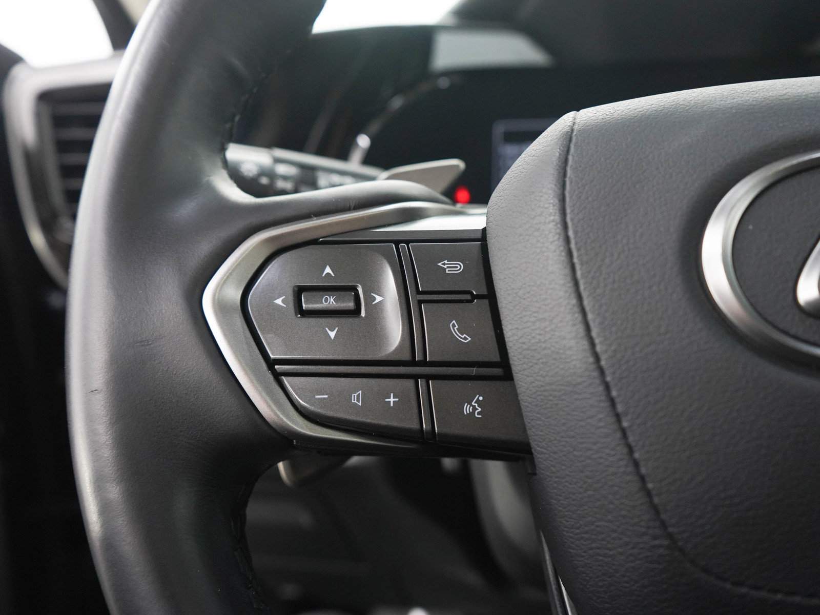 Used 2025 Lexus NX 350 AWD w/ Premium Package image 26