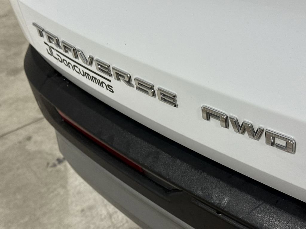 Used 2024 Chevrolet Traverse LT AWD/4WD image 27