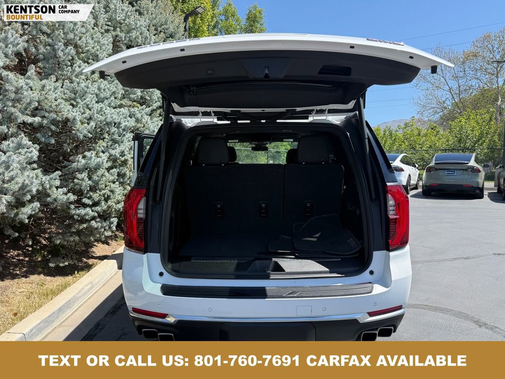 Used 2025 GMC Yukon Denali AWD/4WD image 32