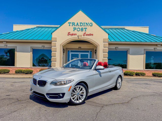 Used 2016 BMW 228i xDrive Convertible image 3