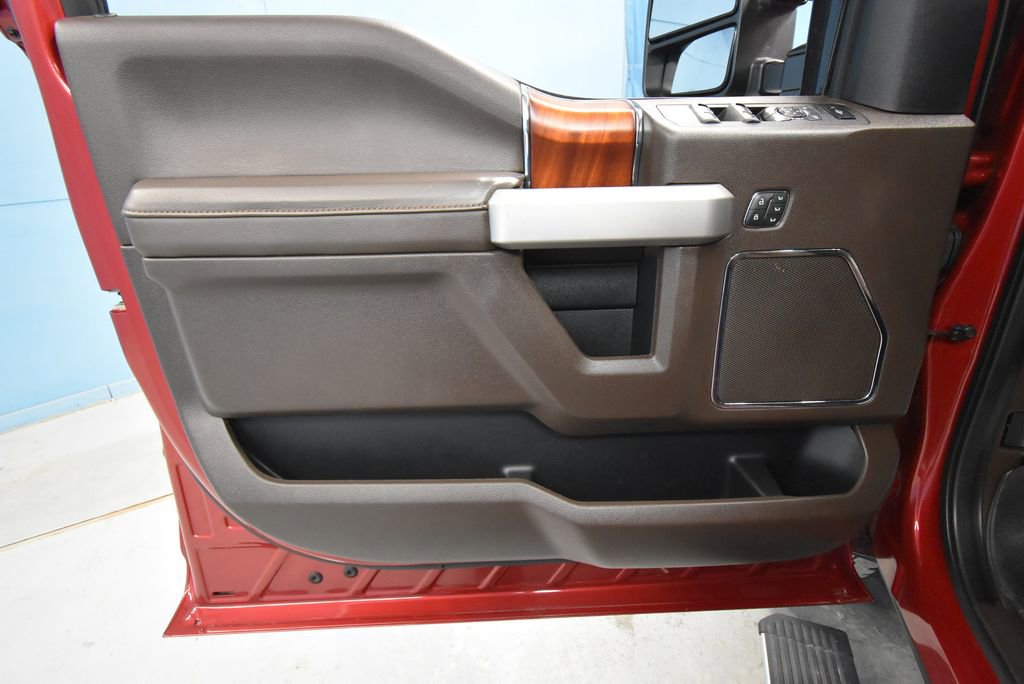 Used 2020 Ford F250 King Ranch w/ King Ranch Ultimate Package image 5