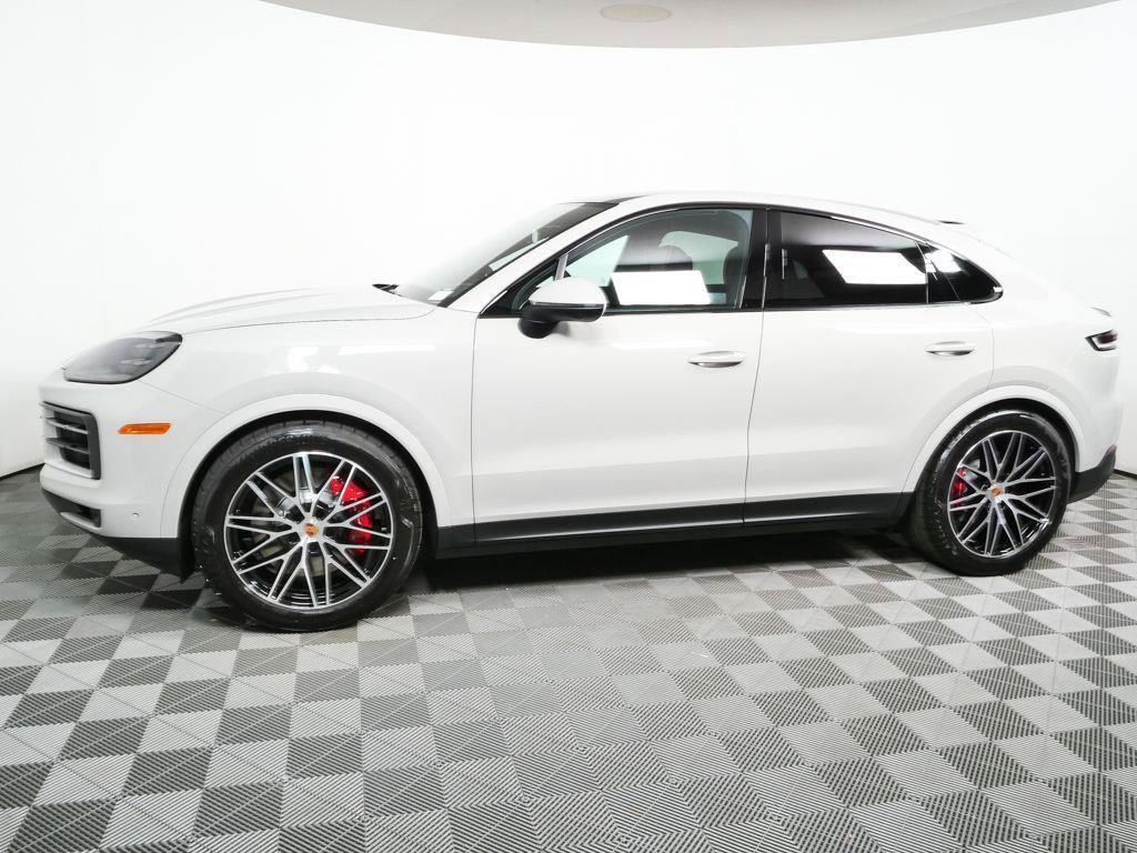 New 2026 Porsche Cayenne S AWD/4WD image 2