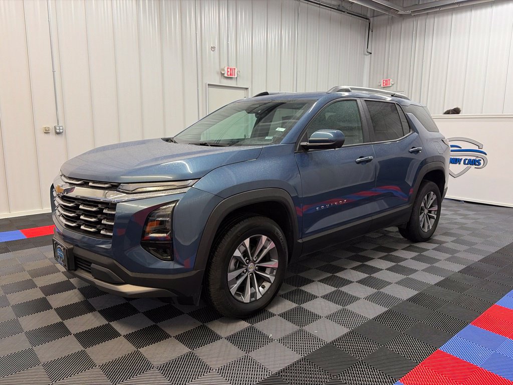Used 2025 Chevrolet Equinox LT w/ Convenience Package II AWD/4WD image 8
