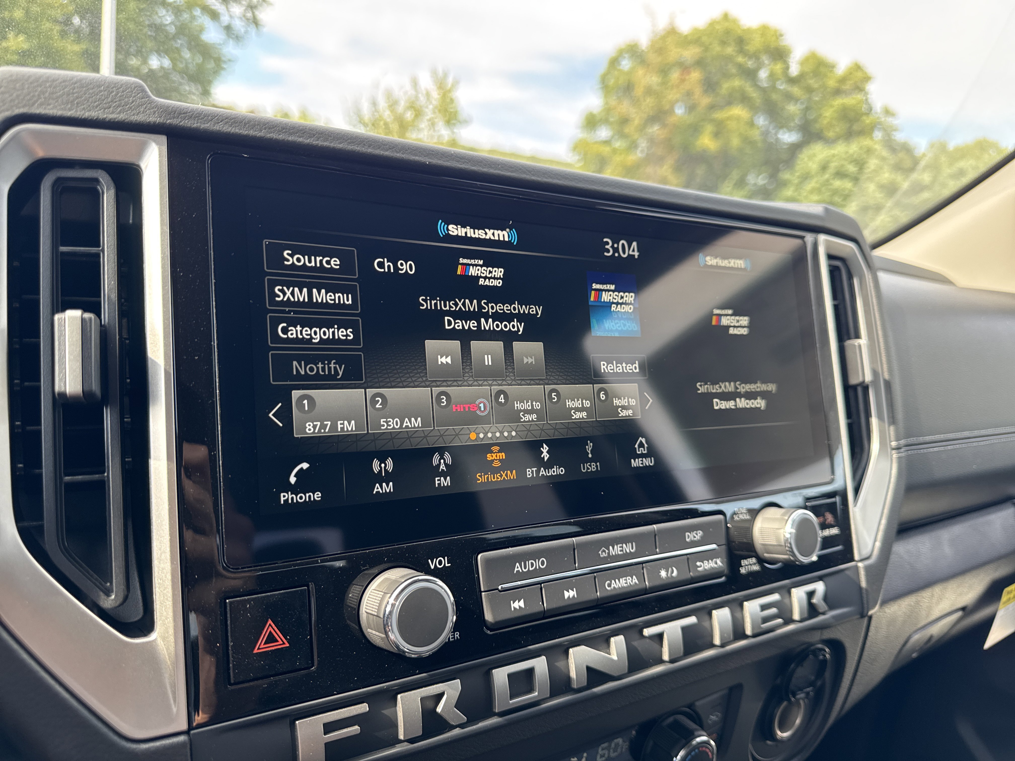 New 2026 Nissan Frontier SV image 18