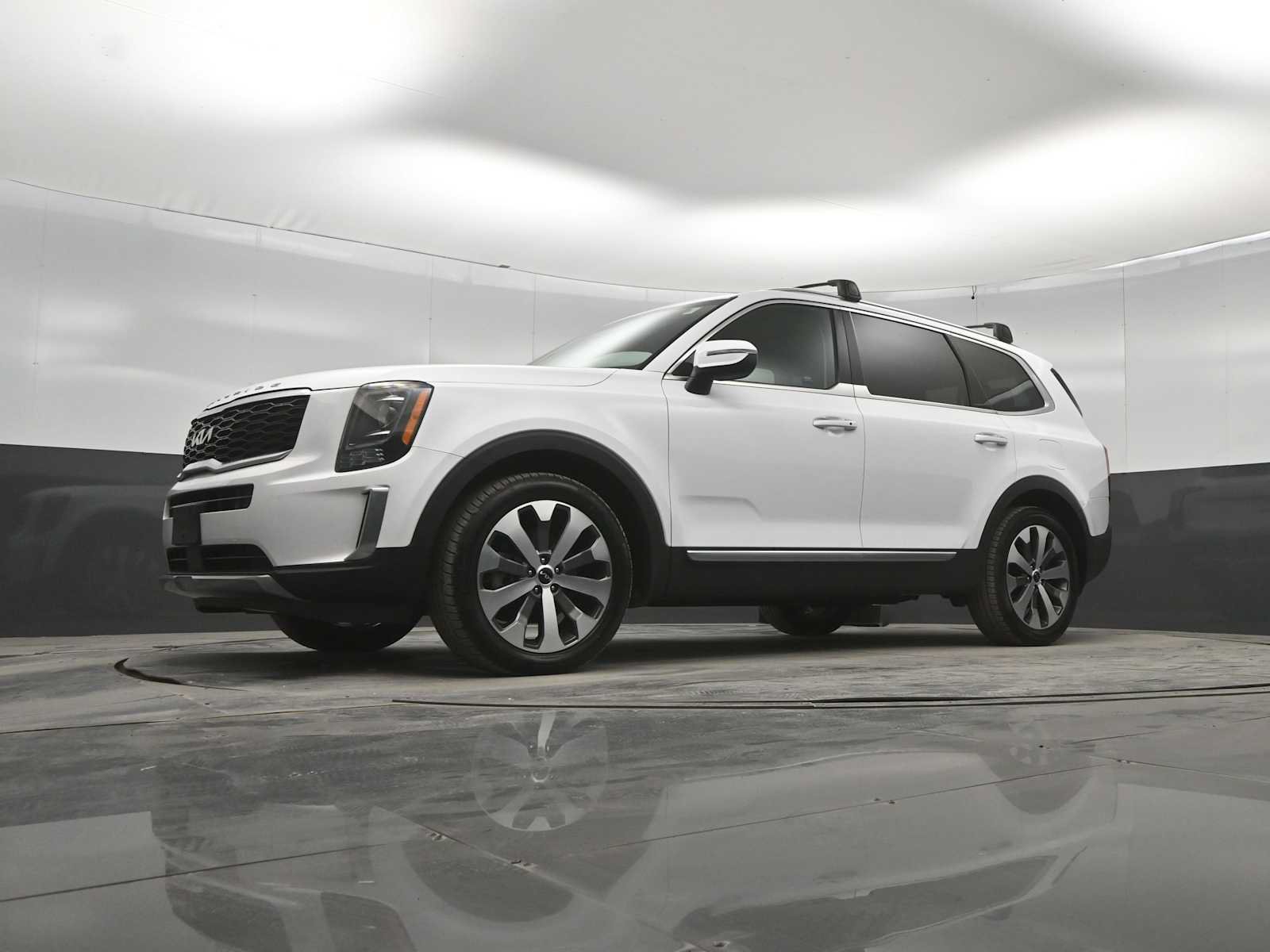 Used 2022 Kia Telluride S AWD/4WD image 40