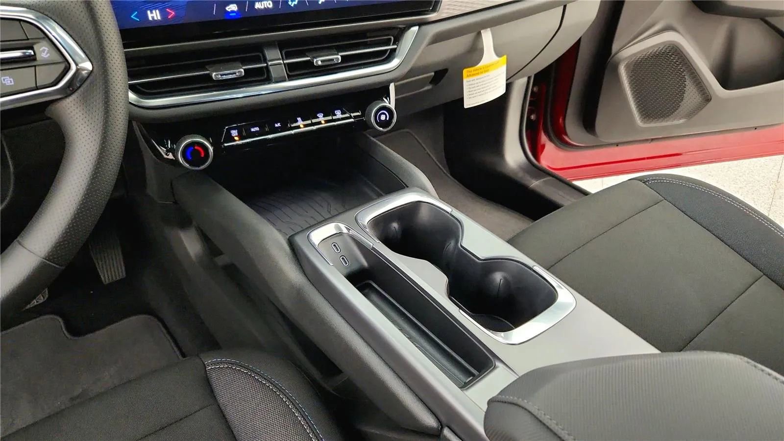 New 2026 Chevrolet Equinox EV LT w/ Midnight Package image 34