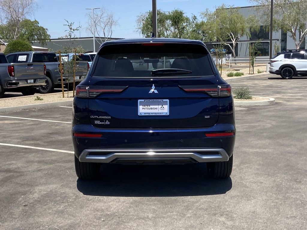 New 2026 Mitsubishi Outlander SE FWD image 5