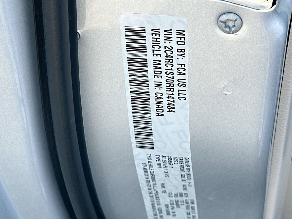 Used 2024 Chrysler Pacifica Select FWD image 33