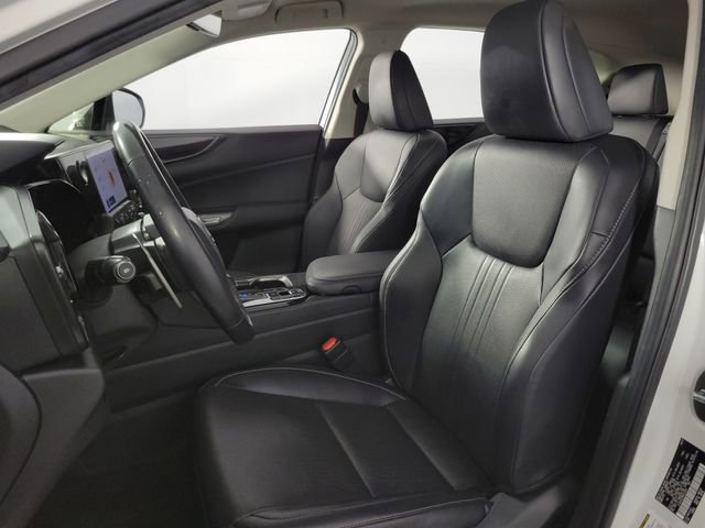 Used 2024 Lexus NX 250 FWD w/ Towing Package (2000 Lbs) image 15