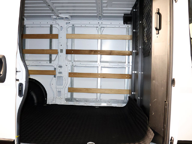 Used 2025 RAM ProMaster 2500 w/ U-Haul Equipment Group FWD image 25