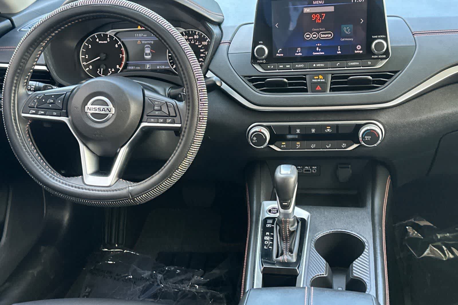 Certified 2022 Nissan Altima 2.5 SR FWD image 15