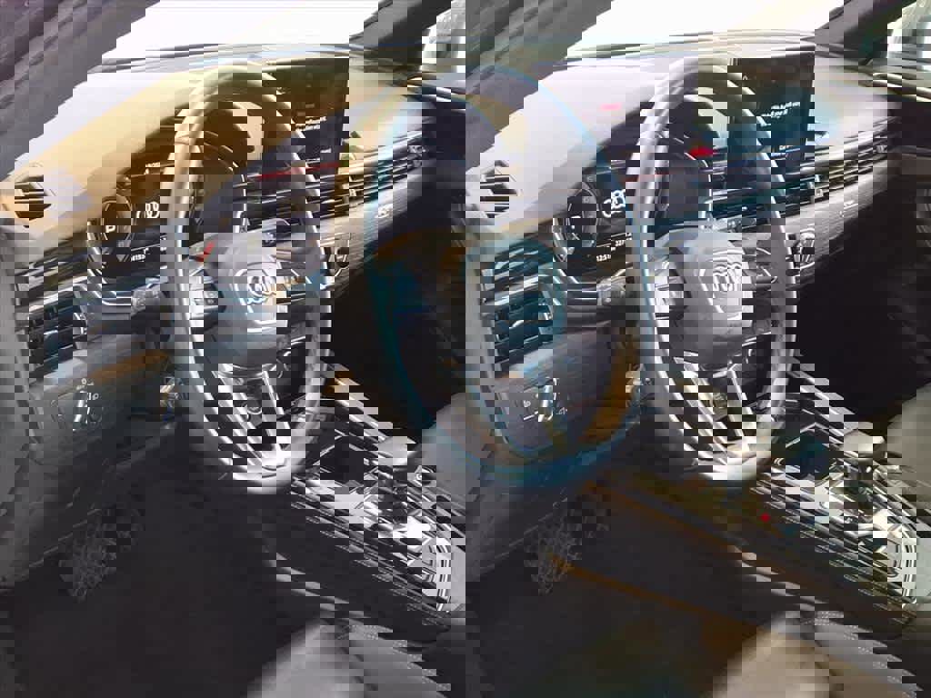 Used 2023 Audi A4 2.0T Premium Plus w/ Premium Plus Package image 9