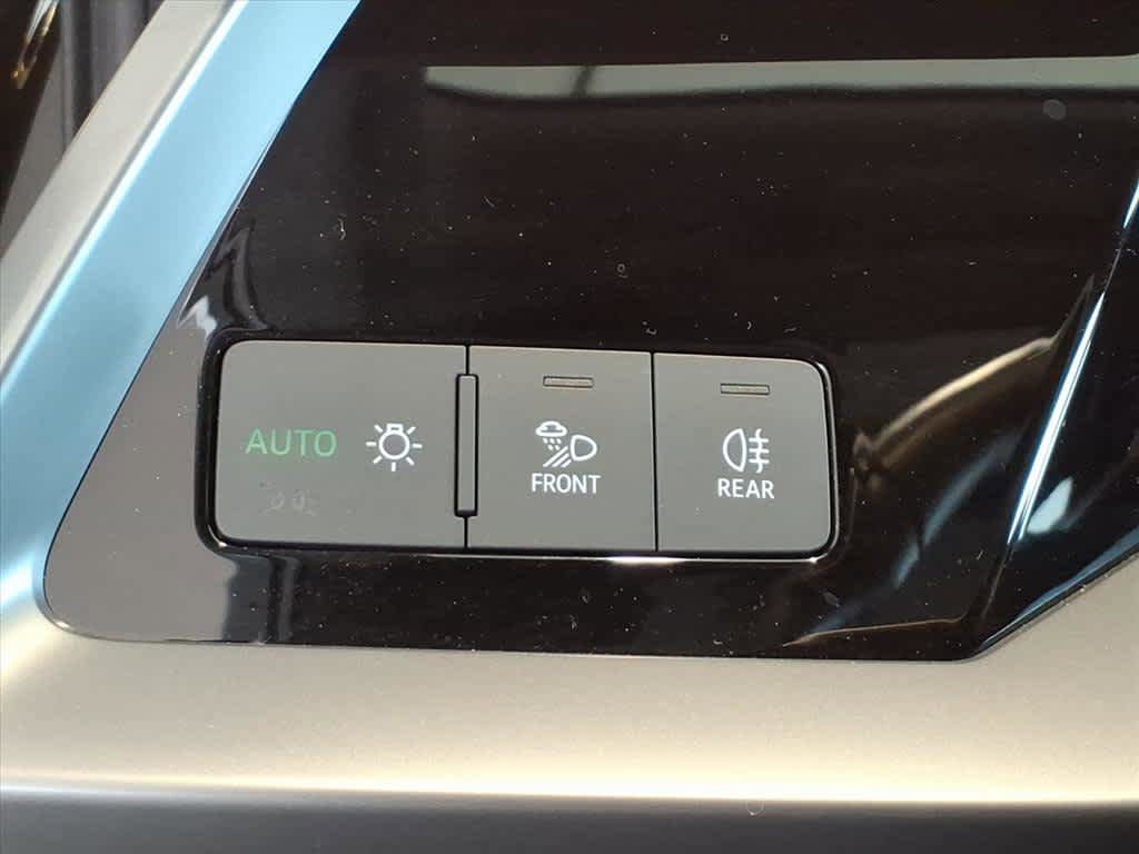 Used 2023 Audi A3 2.0T Premium w/ Convenience Package image 11