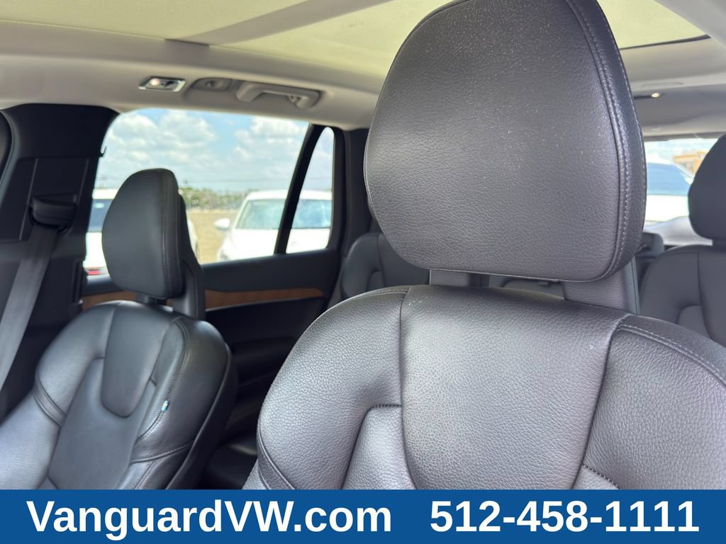 Used 2021 Volvo XC90 T8 Inscription Expression w/ Climate Package AWD/4WD image 13