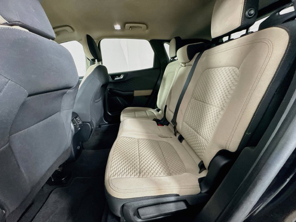 Used 2020 Ford Escape SE FWD image 29