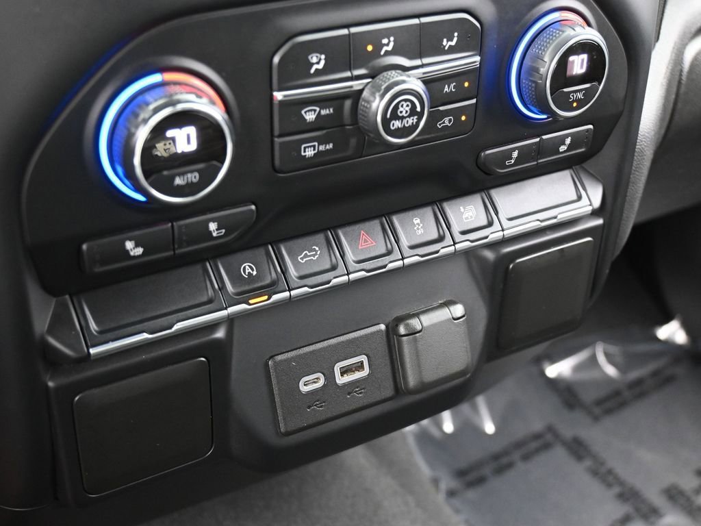 Used 2021 Chevrolet Silverado 1500 RST image 23