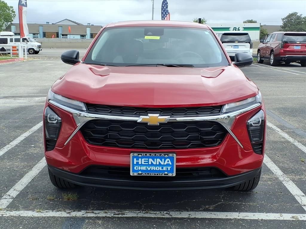 New 2026 Chevrolet Trax LS w/ Driver Confidence Package image 8