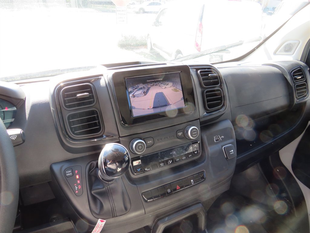 Used 2025 RAM ProMaster 2500 FWD image 8