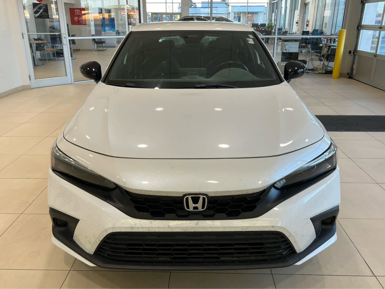 Used 2023 Honda Civic Sport image 3