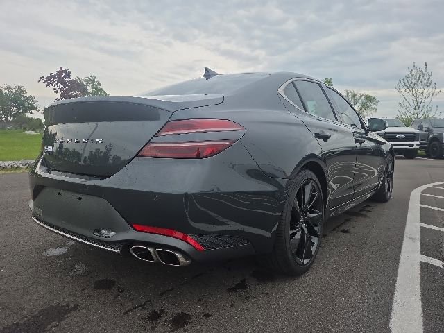 Used 2023 Genesis G70 2.0T w/ Sport Prestige Package RWD image 8
